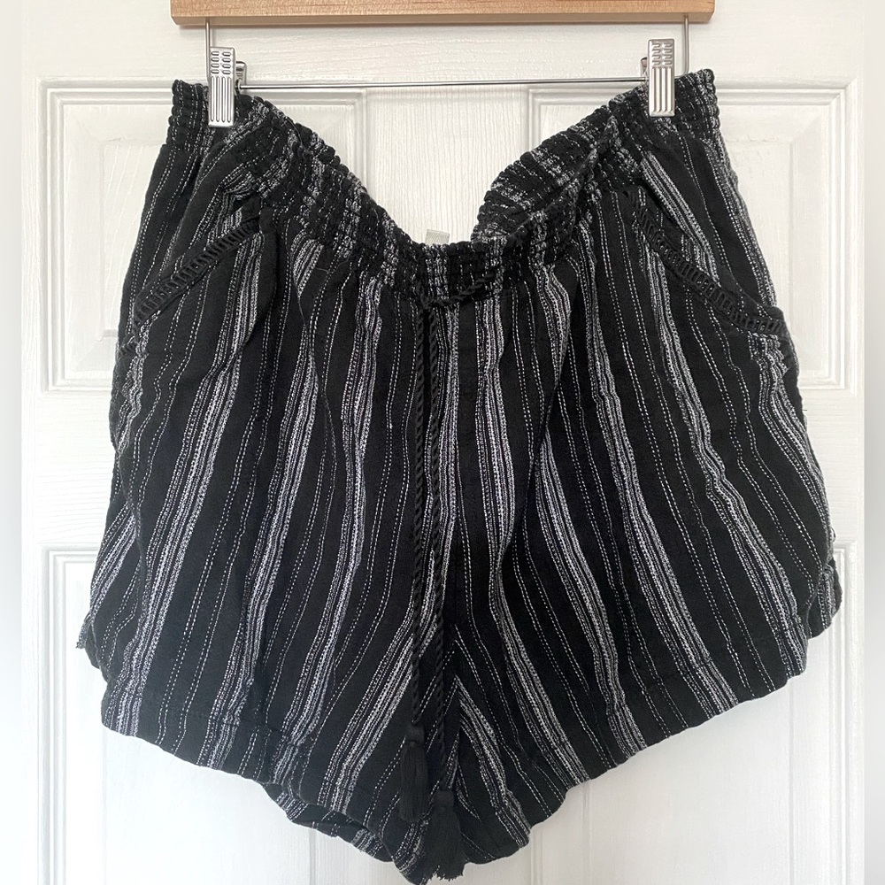 Briggs New York Black and White High Waist Shorts